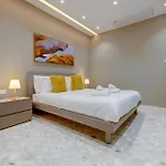 Premier Seafront Living: Ultra-luxury In