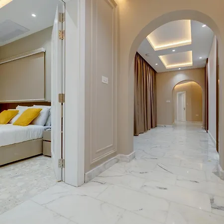 Apartament Premier Seafront Living: Ultra-luxury In