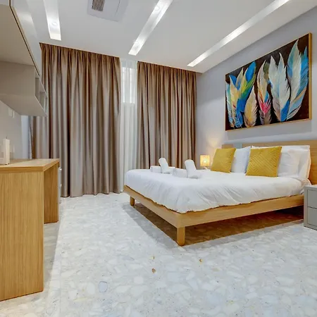 Apartament Premier Seafront Living: Ultra-luxury In
