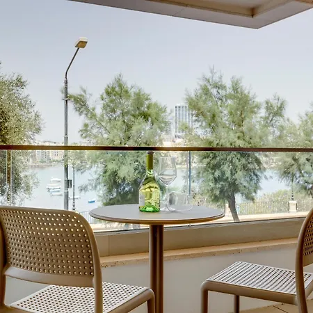 Premier Seafront Living: Ultra-luxury In * Sliema